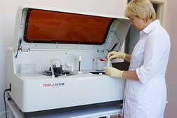 Медицинский центр Уральский, с рейтингом 3.4 - находится по адресу Екатеринбург, улица Пальмиро Тольятти, 11а 