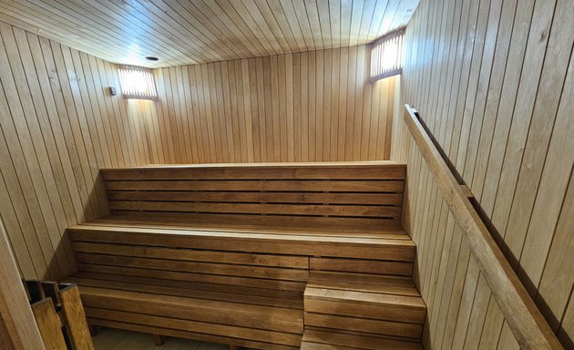 Егде жастағы әйелдердің шашты письки фотосы