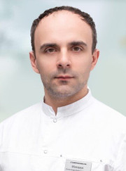 Стоматолог, стоматолог-ортопед Александр Александрович Макарук