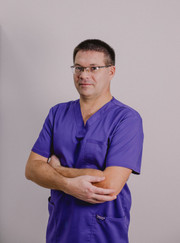 Имплантолог, стоматолог Константин Юрьевич Девятов