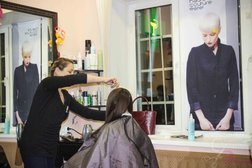 Салон красоты Стильно и точка, с рейтингом 3.7 - находится по адресу Москва, Планетная улица, 27 