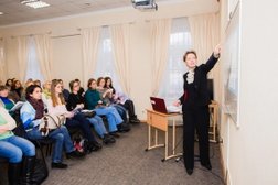 Державинский . Центр изучения иностранных языков, с рейтингом 4.7 - находится по адресу Санкт-Петербург, Измайловский проспект, 7литЗ 