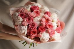 Мастерская цветов и подарков Следуй за цветами, с рейтингом 5 - находится по адресу Московская область, Одинцовский городской округ, рабочий посёлок Заречье, Весенняя улица, 2с5 