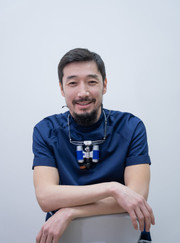 Стоматолог-ортопед Ельдар Талипович Каракенов