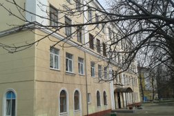 Школа английского языка Лингва, с рейтингом 5 - находится по адресу Смоленск, улица Маршала Жукова, 17 