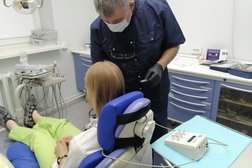 Стоматология Голд Медиум, с рейтингом 4.1 - находится по адресу Новосибирская область, Искитим, Радиаторная улица, 19 