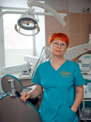 Пародонтолог, стоматолог Елена Васильевна Белозерова