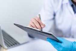 Кабинет врача общей практики в пос. Петелино, с рейтингом 2.5 - находится по адресу Тульская область, пос. Петелино, Полевая улица, 2 