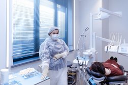 Стоматологическая клиника Dazhaev, с рейтингом 3.4 - находится по адресу Москва, 3-я улица Ямского Поля, 9к6 