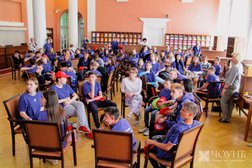 Челябинская областная универсальная научная библиотека, с рейтингом 2.9 - находится по адресу Челябинск, проспект Ленина, 60 