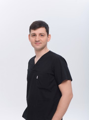 Имплантолог, стоматолог Евгений Витальевич Москалёв