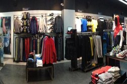 Фирменный магазин Adidas, с рейтингом 3.6 - находится по адресу Московская область, Коломна, улица Октябрьской революции, 362 
