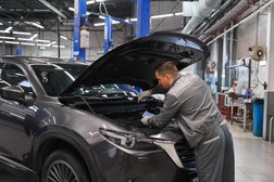Официальный дилер Mazda Аларм-Моторс, с рейтингом 4.1 - находится по адресу Санкт-Петербург, Выборгское шоссе, 27 к1 