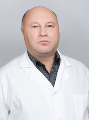 Абдоминальный хирург, хирург Александр Евгеньевич Коржуков