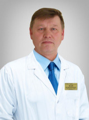 Имплантолог, пародонтолог Валерий Михайлович Исаев