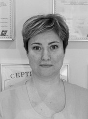 Стоматолог, стоматолог-ортопед Влада Владимировна Сиренко