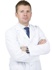 Микрохирург, онколог Алексей Сергеевич Дикарев