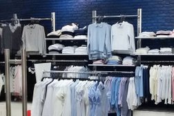 Магазин одежды для школы Зебра, с рейтингом 4.3 - находится по адресу Московская область, Красногорск, Дачная улица, 11А 