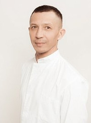 Онколог, пластический хирург Артем Иванович Микусев