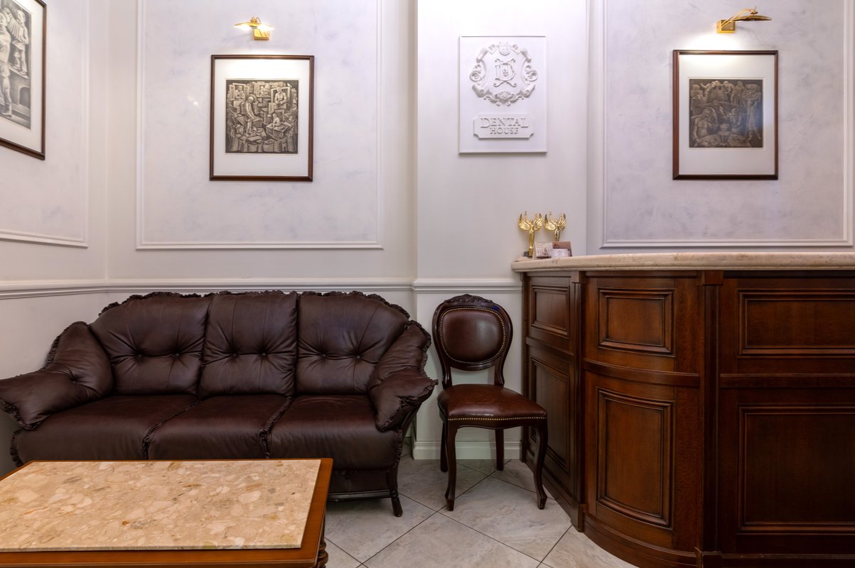 фотография Стоматологической клиники Dental House на метро Чёрная речка