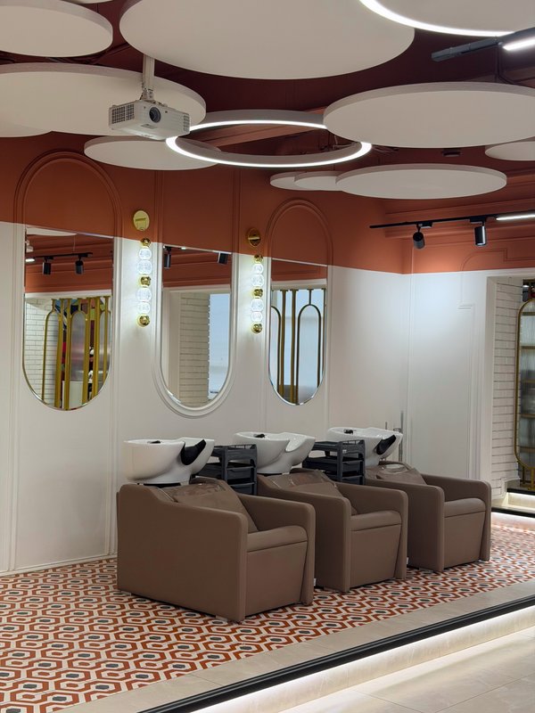фотография Glow Rasstal