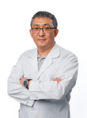 Врач УЗИ, лазерный хирург Игорь Николаевич Ким