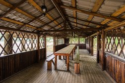 База отдыха Лазурная, с рейтингом 3.9 - находится по адресу Санкт-Петербург, Мурманское шоссе 33 км, 4а 