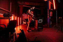 Автотехцентр Garage365, с рейтингом 4.6 - находится по адресу Москва, Лужнецкая набережная, вл8 