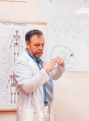 Педиатр, гирудотерапевт Александр Викторович Цимбалей