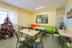 Пансионат Забота и уют, с рейтингом 5 - находится по адресу Москва, Новомосковский административный округ, район Коммунарка, деревня Саларьево, Московская улица, 18 