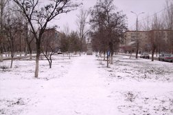 Парк на улице Маресевой, с рейтингом 2.8 - находится по адресу Волгоград, Зины Маресевой, 2 