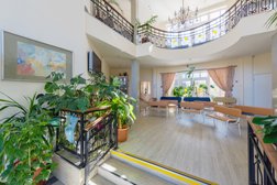 Дом престарелых для пожилых людей и инвалидов Пансионат в Разливе, с рейтингом 4.8 - находится по адресу Санкт-Петербург, Сестрорецк, Приозёрная улица, 5 