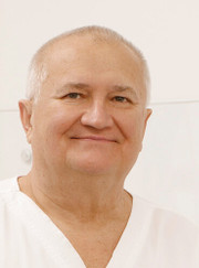 Отоларинголог Андрей Андреевич Северинов