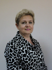 Бухгалтер, налоговый консультант Оксана Петровна Мельникова