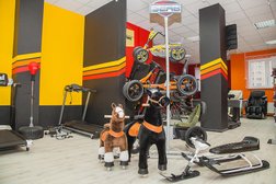 Магазин спортивных товаров Strong people, с рейтингом 3 - находится по адресу Екатеринбург, улица Анатолия Мехренцева, 1 