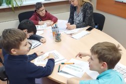 Центр изучения иностранных языков, робототехники и программирования ЭдьюПипл, с рейтингом 4.8 - находится по адресу Москва, проспект Маршала Жукова, 51 