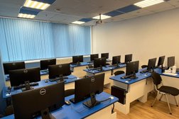 Компьютерная академия Топ, с рейтингом 5 - находится по адресу Москва, Зелёный проспект, 20 