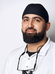 Имплантолог, стоматолог Арслан Хайбуллаевич Вагабов