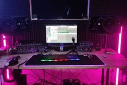 Студия звукозаписи Beat Records, с рейтингом 3.5 - находится по адресу Брянск, проспект Станке Димитрова, 7 