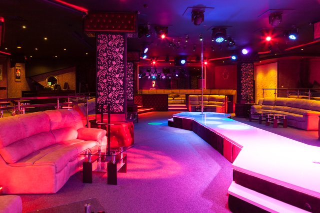 El bermudas night club clearance