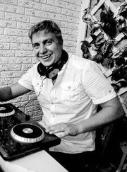 Диджей, ведущий/тамада Павел Юрьевич Батясов