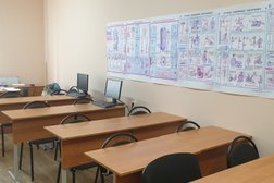 Учебный центр Академия, с рейтингом 2 - находится по адресу Самарская область, Отрадный, Советская улица, 103/2 