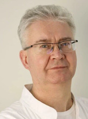 Ортопед, травматолог Дмитрий Борисович Карев