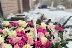 Салон цветов Цветочный рай, с рейтингом 3.1 - находится по адресу Ивановская область, Кохма, Октябрьская площадь, 14 