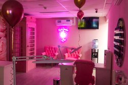 Ногтевая студия NailStudio & Coffee, с рейтингом 4.7 - находится по адресу Москва, улица Верхние Поля, 36к1 