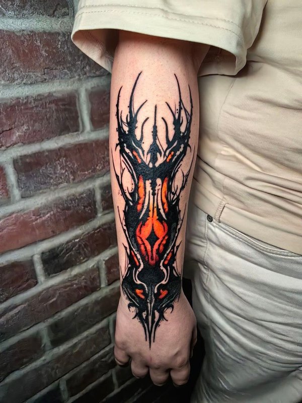 фотография работы Салона Tattoo25