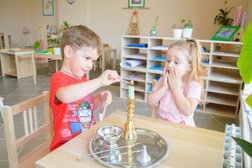 Монтессори-центр Клевер, с рейтингом 4 - находится по адресу Омск, Комарова проспект, 22/1 