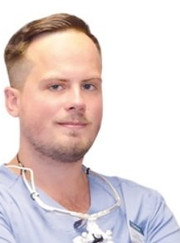 Отоларинголог Владислав Андреевич Шаталов