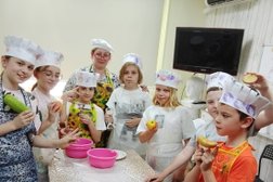 Развивающий детский клуб Своя траектория, с рейтингом 4.8 - находится по адресу Москва, улица Васильцовский Стан, 5к2 