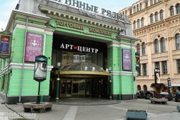 ТЦ Перинные ряды, с рейтингом 3.3 - находится по адресу Санкт-Петербург, Думская улица, 4 лит А 